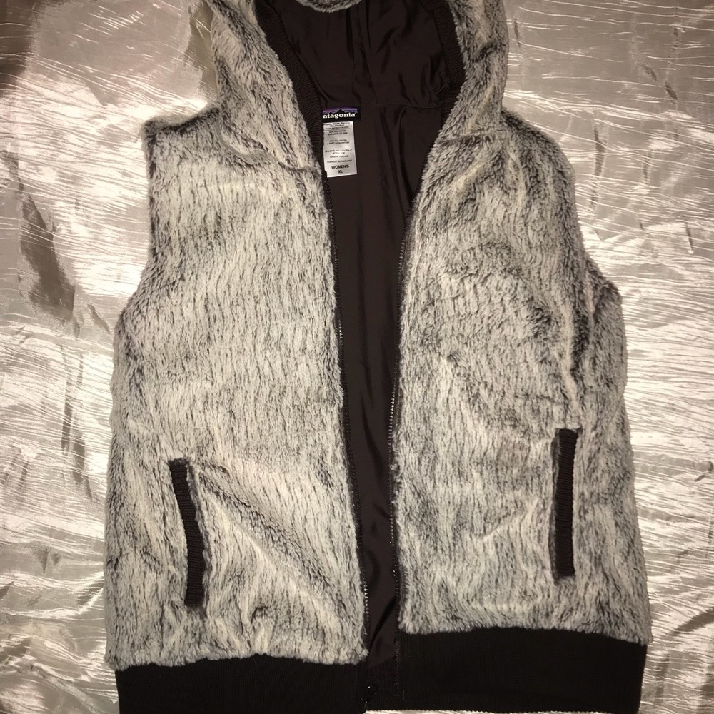 Patagonia fur vest GREAT CONDITION size xl